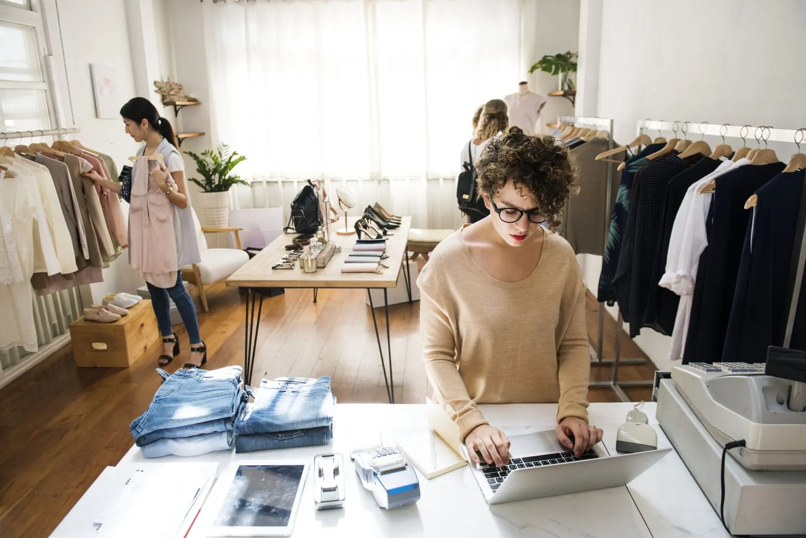 7 Ways to Improve your Store’s POS Experience