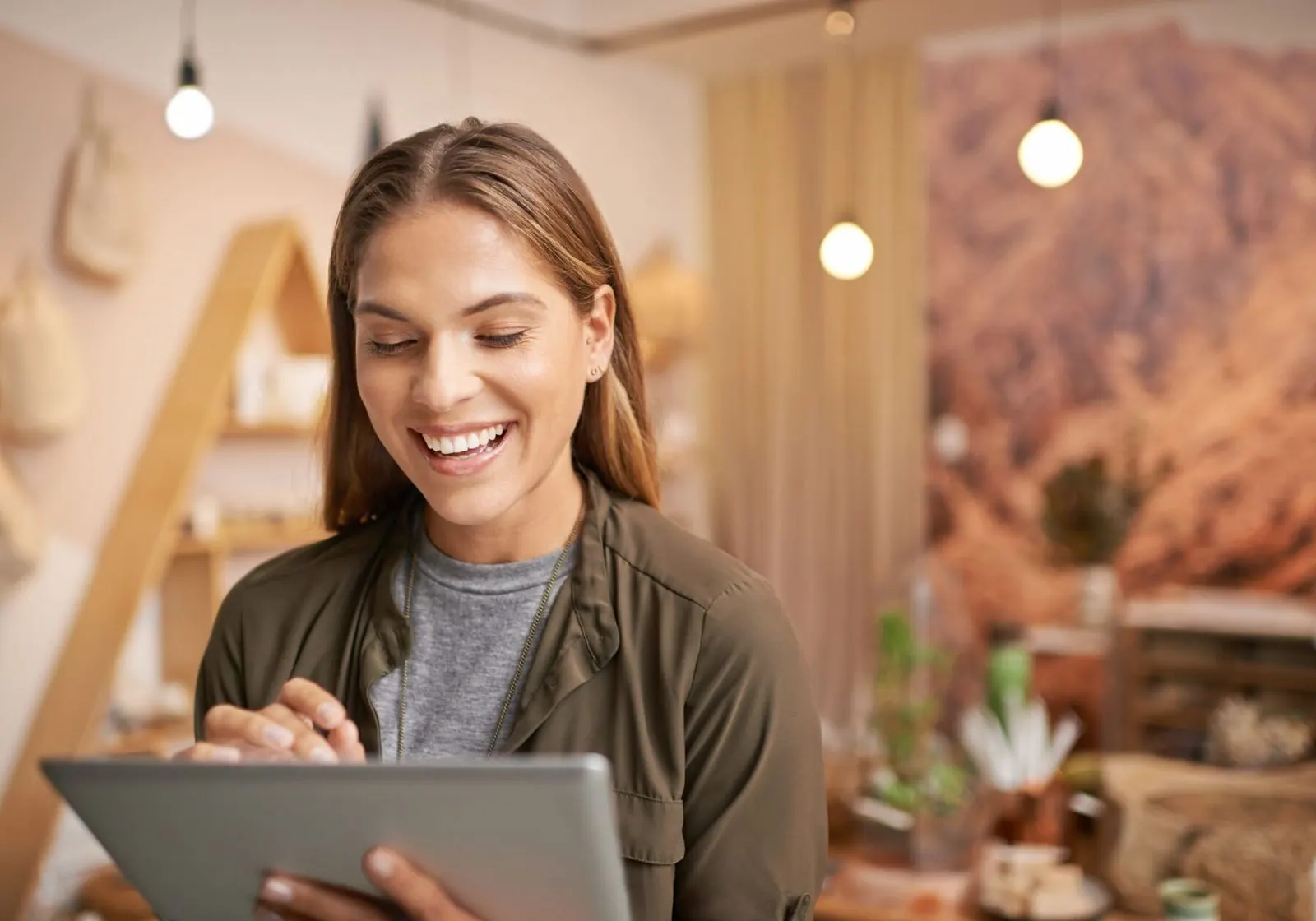 How to Balance Online and Brick-and-Mortar Retail Operations