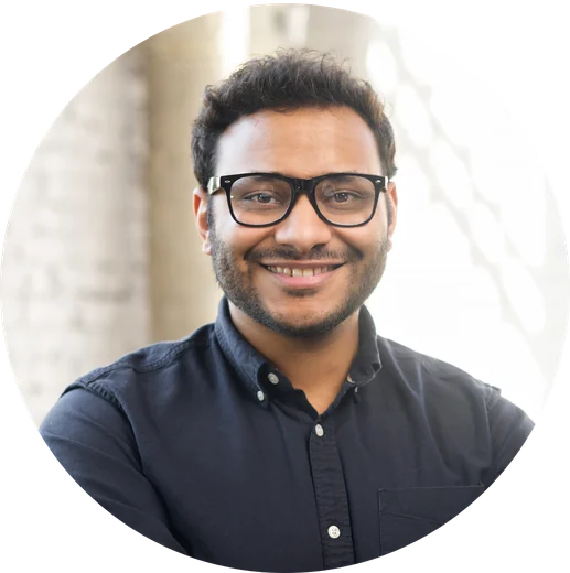 A Teamwork Commerce sales specialist