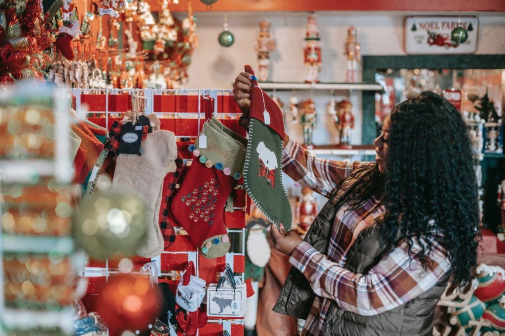 festive retail