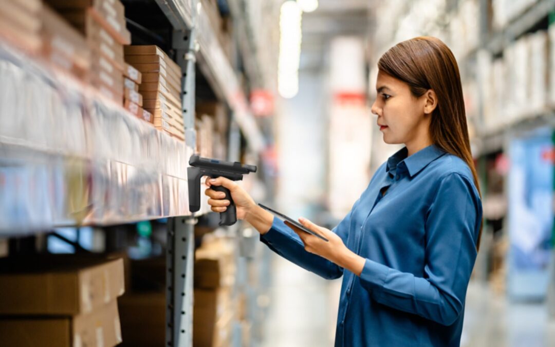 Revolutionizing Inventory Management: Teamwork Commerce & Bluebird RFR 901